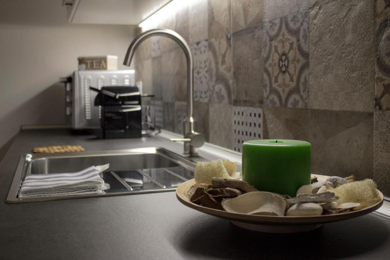 Il Viandante Hotel โปลีญาโนอามาเร ภายนอก รูปภาพ